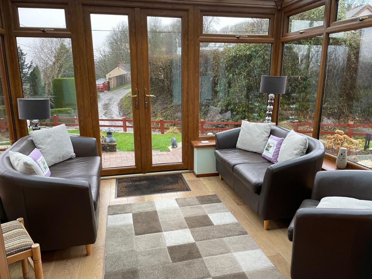 Dyffryn Taf - Spacious 3 Bedroom Bungalow Close To Amenities St Clears Eksteriør bilde